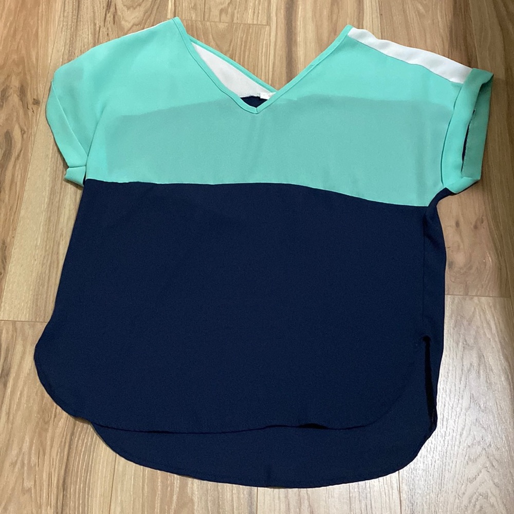 Small colorblock top